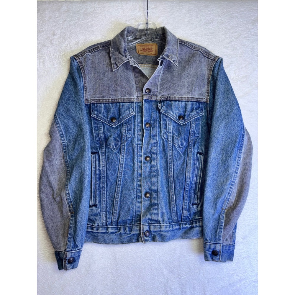 Vintage Levis 70506 Two Tone Denim Trucker Jacket Mens 36 Gray Blue Made in USA